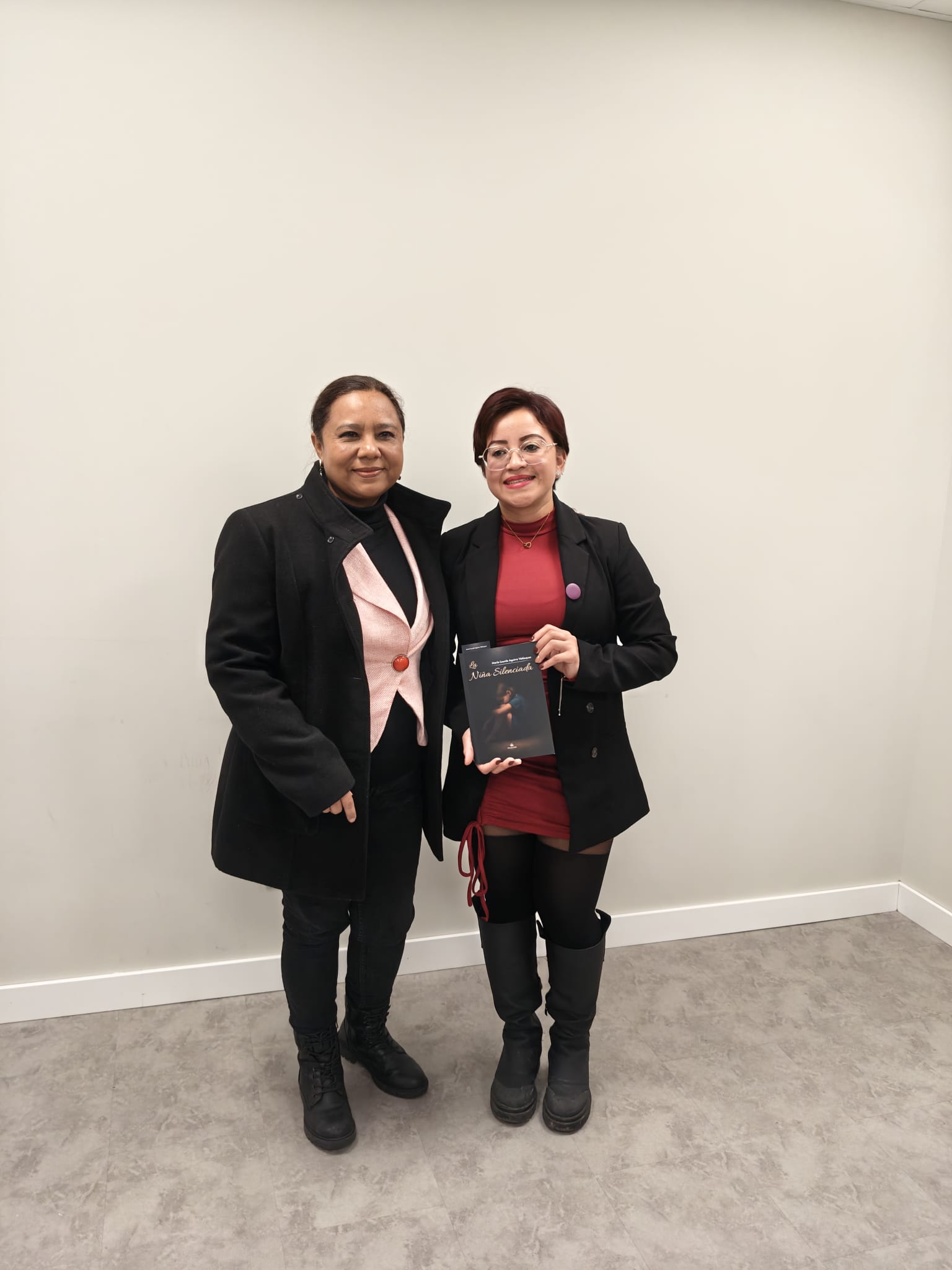 Foto con Gloria Martínez. Escritora Best seller.